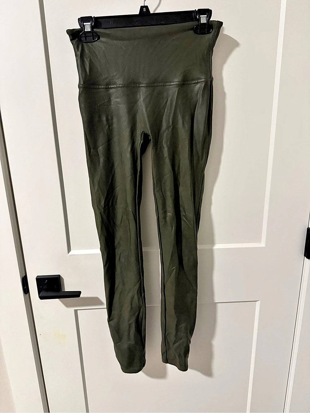 SPANX Faux Leather Leggings Green Size Large
